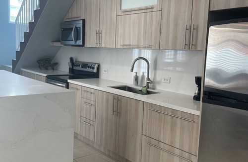 Solimar Apartment | Walk to beach & Kioskos, close to rainforest, cold air, free parking