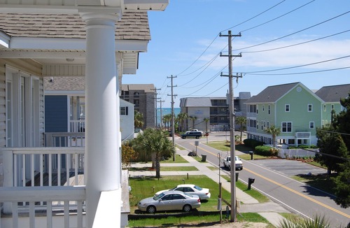 Surfside Beach House | Walk to Beach-Private Heated & Cooled Pool-Hot Tub-Sleeps 16-All Inclusive Price