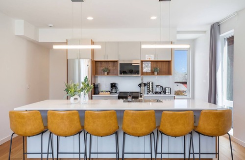 Squire Park House | Walk to CapHill Modern Brand New 2B2B Sleep 6