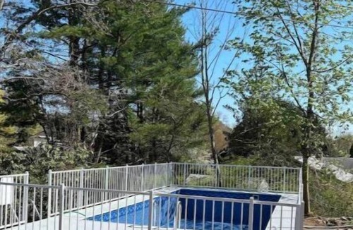 Montville House | Walk to Casino with POOL+HOT TUB