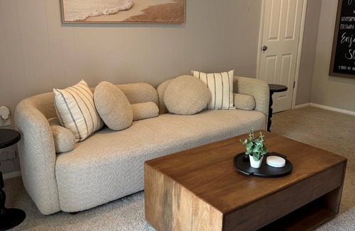 Colington Apartment | Walk To Coffee, Wine & Bay, OBX Beaches, The Tiny BoHo by The East Coast Host