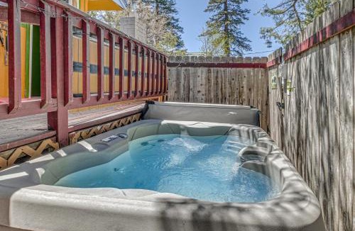 Cloudcroft House | Walk to Dtwn Cloudcroft! Cozy Mtn Cabin w/Hot Tub
