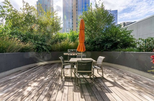 Downtown Seattle Condo | Walk to everything: Pike Place Penthouse, Seattle