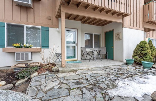Downtown Leavenworth Condo | Walk to EVERyTHING! We Have A/C ~ Condo G2