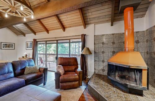 Twain Harte House | Walk to Golf & Restaurants: Serene Twain Harte Gem