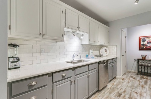 Harbour Town Condo | Walk to Harbour Town: Quaint Sea Pines Gem