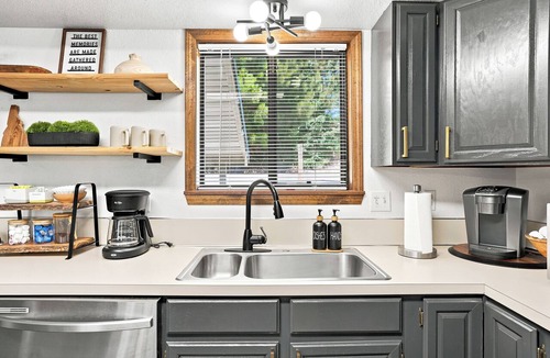 Cascade House | Walk to Lake Cascade/Golf | 5BR Fireplace Retreat