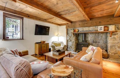 Crestline House | Walk to Lake Gregory: Family Retreat w/Patio!