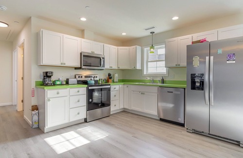 Crisfield House | Walk to Local Eats & Docks! Crisfield Getaway