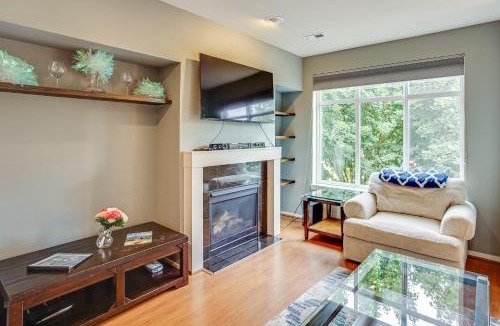 Issaquah House | Walk to Local Shops & Eats! Quaint Issaquah Home