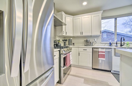Clawson House | Walk to Main St! Sunny Clawson Home w/Yard