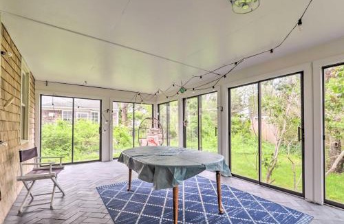 Hyannis House | Walk to Main Street: Cottage w/Sunroom in Hyannis