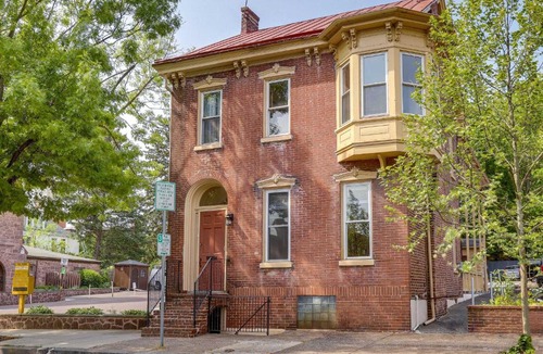 Pottstown Apartment | Walk to Restaurants & Shops: Apt in Pennsylvania!
