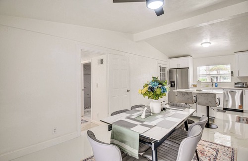 Rosemont House | Walk to Romano Beachfront Park: Airy Home w/Yard