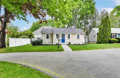 Osterville House | Walk to Shops & Dining: Cozy Osterville Cottage