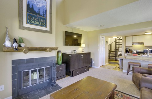 Granby Condo | Walk to Ski Lifts: Mtn-View Granby Retreat!