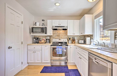 Grand Lake House | Walk to Water: Grand Lake Home w/Hot Tub!