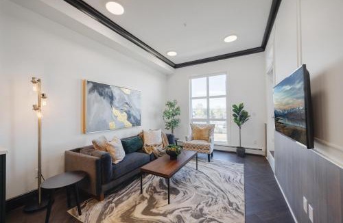 University District Apartment | Walk University District, Near Hospitals & Shops