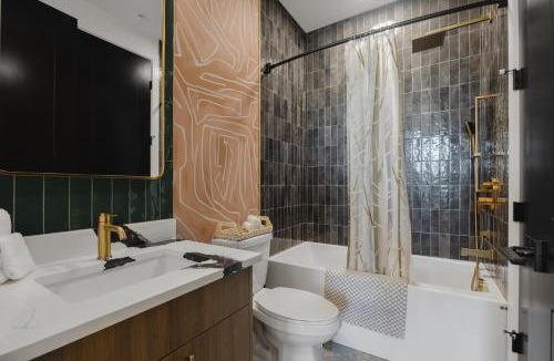 University District Apartment | Walk University District, Near Hospitals & Shops