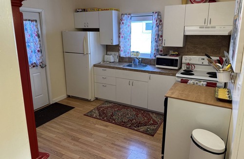 Castor House | Walkable 2 Bedroom Home