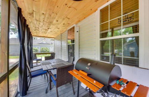Cheraw House | Walkable Gem in Historic Dtwn Cheraw! Group Ready