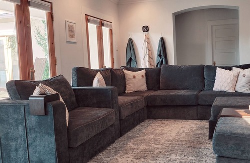 Roosevelt House | Walkable Large Bungalow in Historic Neighborhood with HEATED Pool included