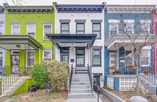 Near Northeast Apartment | Walkable Location: Modern DC Apt w/Yard Access!