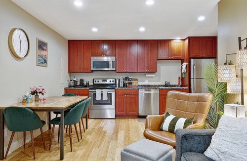 Olde Town House | Walkable Olde Town Issy Hike/Mt.Bike 5 min to I 90 Seattle/Bellevue Snoq Casino