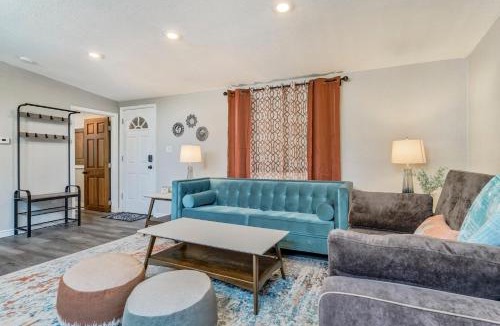 Downtown Colorado Springs House | Walkable to downtown restaurants & bars-Fire Pit