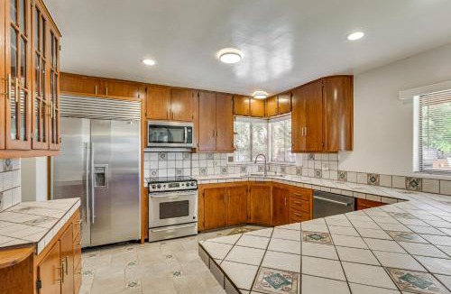 Alhambra House | Walkable Uptown Gem! 3 Mi to Phoenix Mtns Preserve
