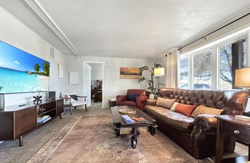 Montrose House | Walker Ridge
