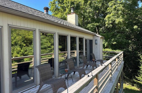 Boyne City House | Walloon Lake home on exclusive Eagle Island Peninsula