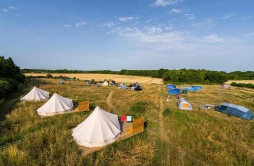 Brackley House | Walltree House Glamping - Bell Tent