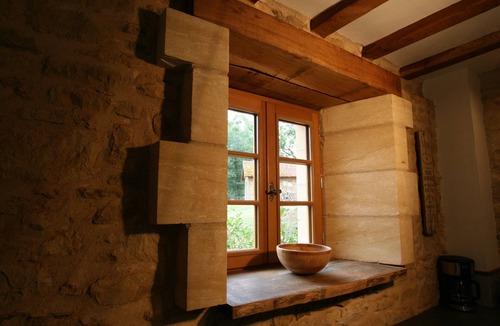 Saint-Sulpice-d'Excideuil Cottage | Walnut Barn Charming Self Catering property & pool, ideal for families & couples