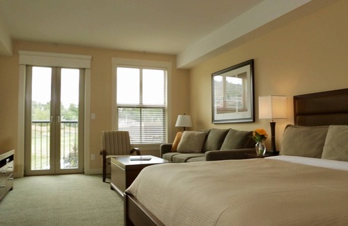 Osoyoos Hotel | Walnut Beach Resort