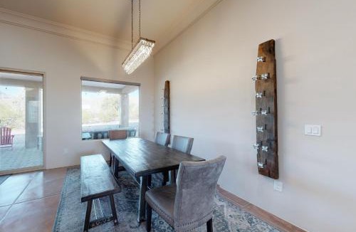 Tanque Verde House | Walnut Tree