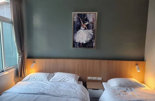 Thanon Phetchaburi Hostel | Wan Residence Ratchatewi