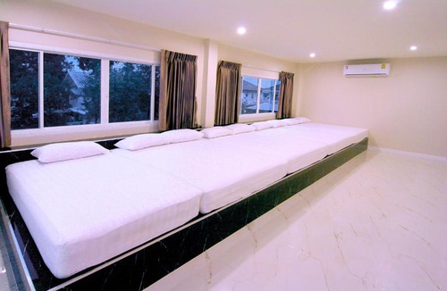 Hat Chao Samran House | Wan Villa