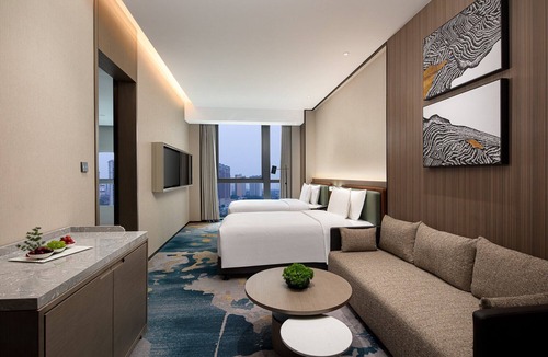 Dingzhou Hotel | Wanda Jin Xiangjiang Dingzhou