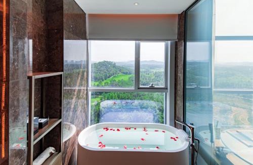 Heshan Hotel | Wanda Realm Heshan
