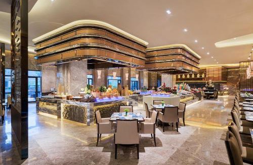 Xinluo District Hotel | Wanda Realm Longyan