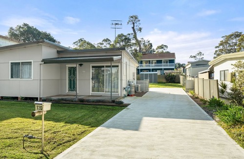 Sanctuary Point House | Wanderer by Experience Jervis Bay