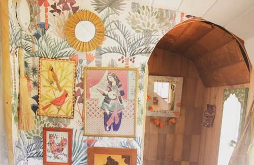 Irene Cabin | Wanderlust Skoolie with AC near Corsicana, TX