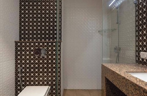 Sector 39 Apartment | Wandr. Dorado