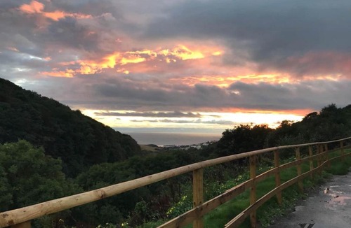 Woolacombe House | Waney Edge 6 | 2 Bed Chalet Sleeps 6 (Pet friendly)