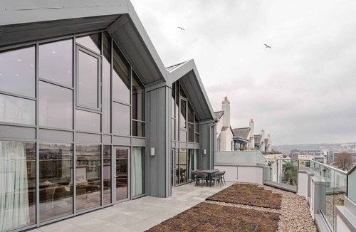 Bristol Floating Harbour Apartment | Wapping Wharf | Penthouse