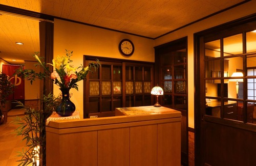 Yuzawa Cabin | Warabisou