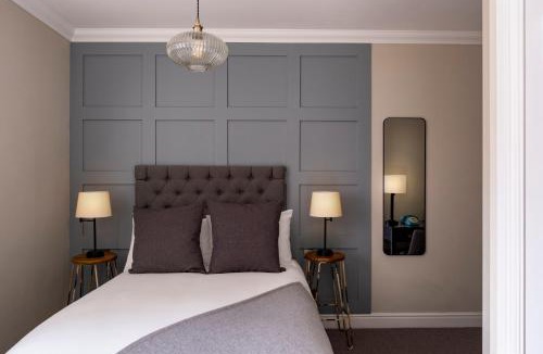 Eversley Hotel | Warbrook House Heritage Hotel