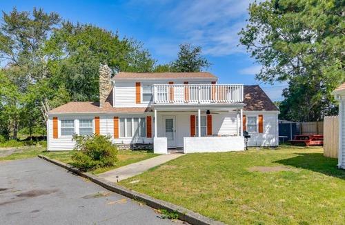 Wareham Center House | Warham Beach House
