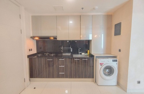 Surabaya Apartment | Warm 3Br Direct Access To Mall La Riz Supermall Mansion Apartment